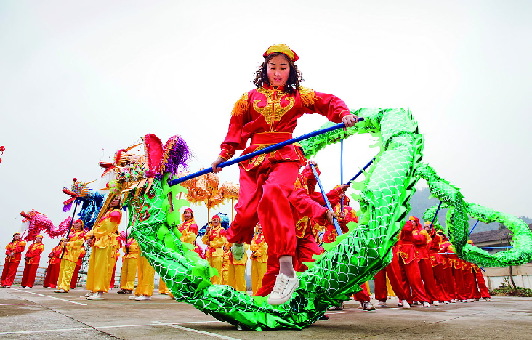 浦江滾地龍