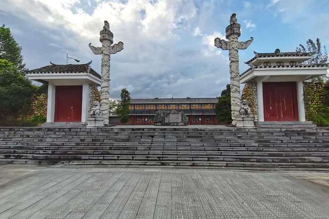 獨山縣深河橋抗戰遺址陳列館