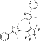 1,2-二（2,4-二甲基-5-苯基-3-噻吩）-3,3,4,4,5,5-六氟-1-環戊烯