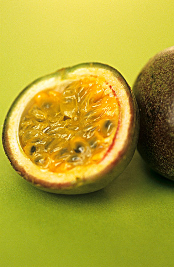 Passion Fruit 物種介紹 物種分類 如何挑選 營養價值 中文百科全書