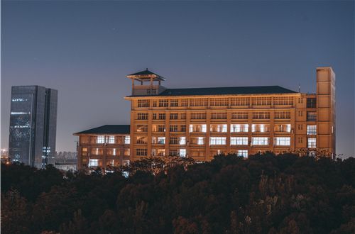 滕州市圖書館