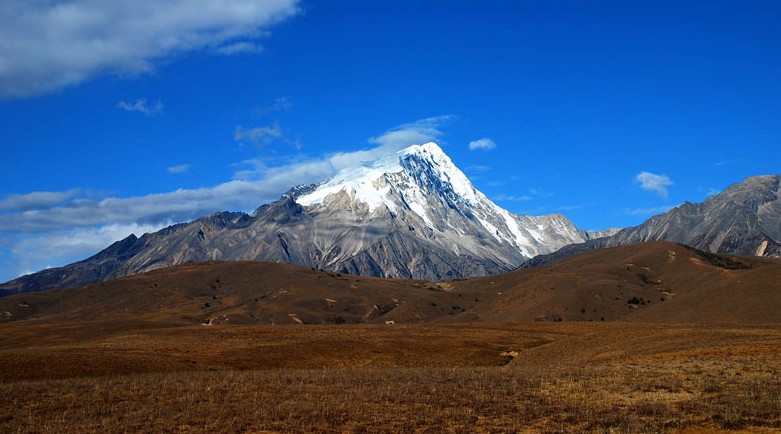 格聶聖山