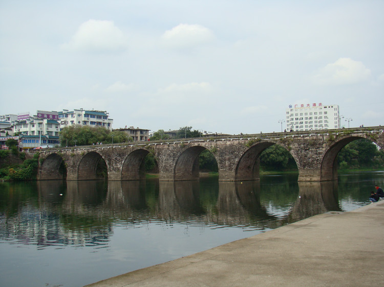 屯溪新安大橋