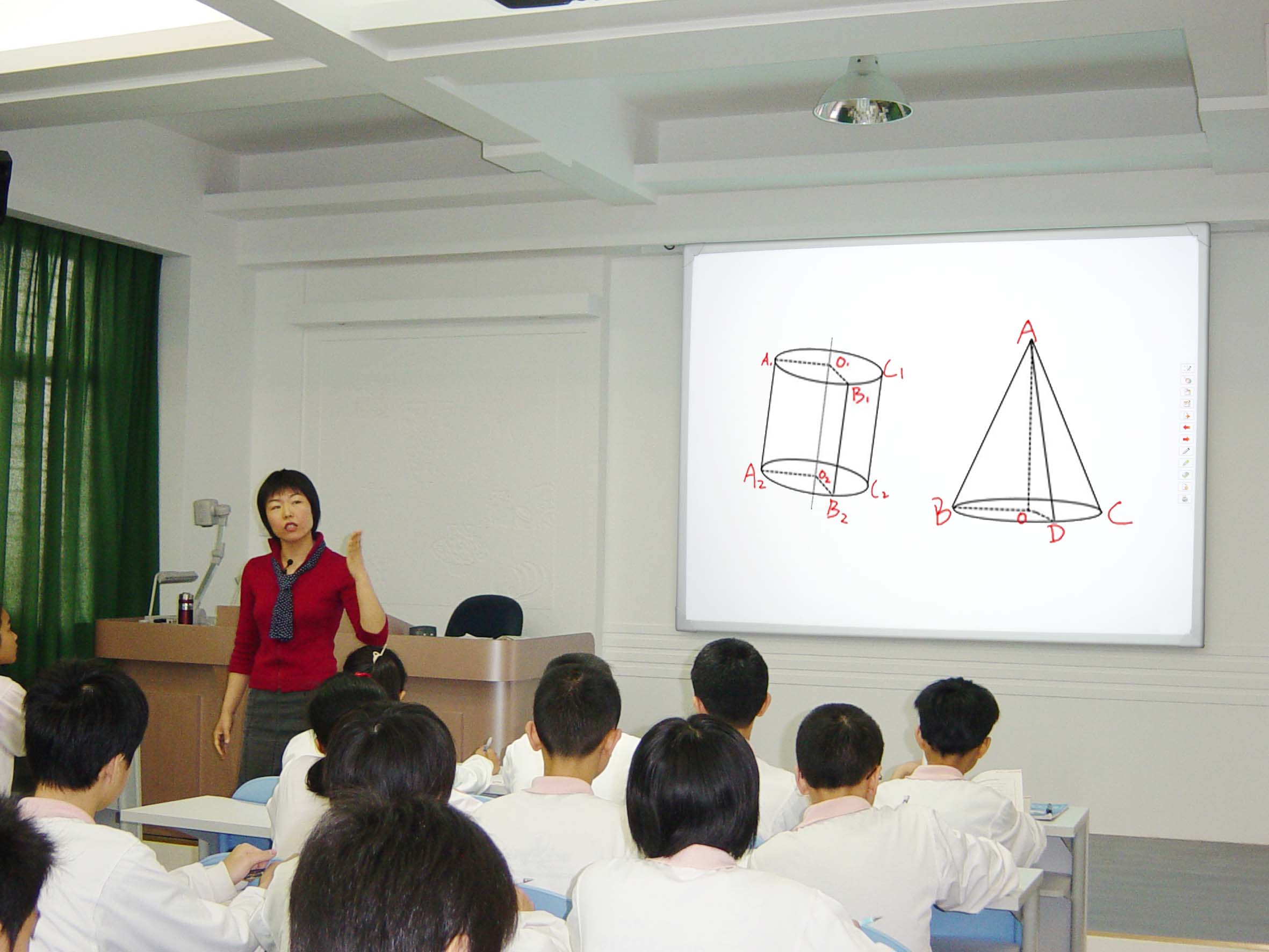 深圳市巨龍科教高技術股份有限公司