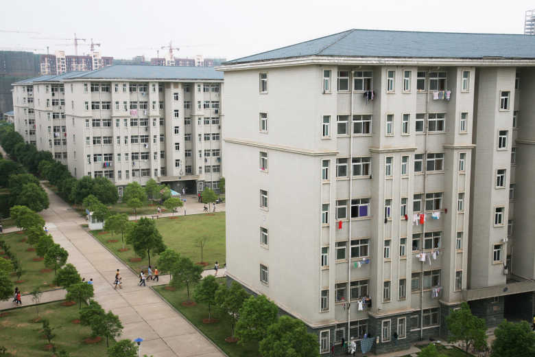 東湖中學宿舍