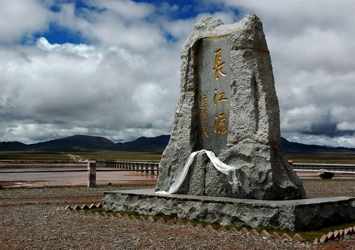 格拉丹東雪山