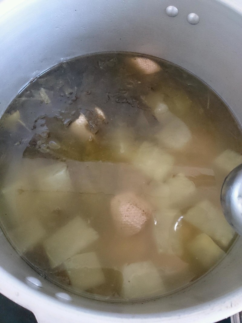 酸辣泡菜冬瓜老鴨湯