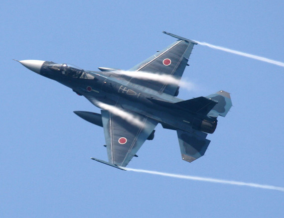 日本F-2支援戰鬥機