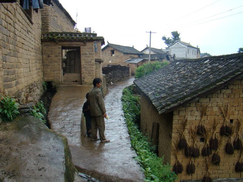 小車古二村