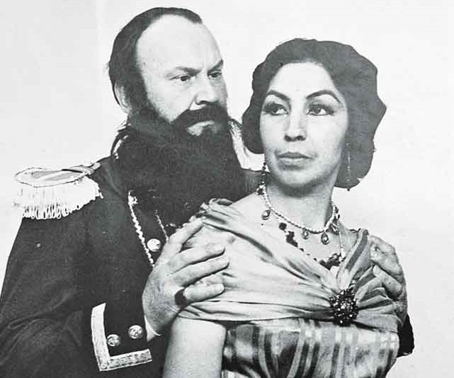 梅爾加雷霍和他的情婦胡安娜·桑切斯