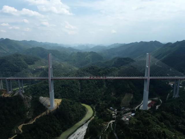 雲霧大橋