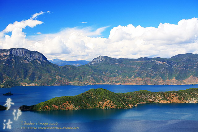 高山冰磧湖