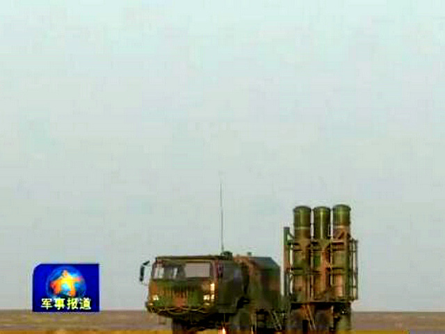 中國中央電視台播出的紅旗-16B畫面