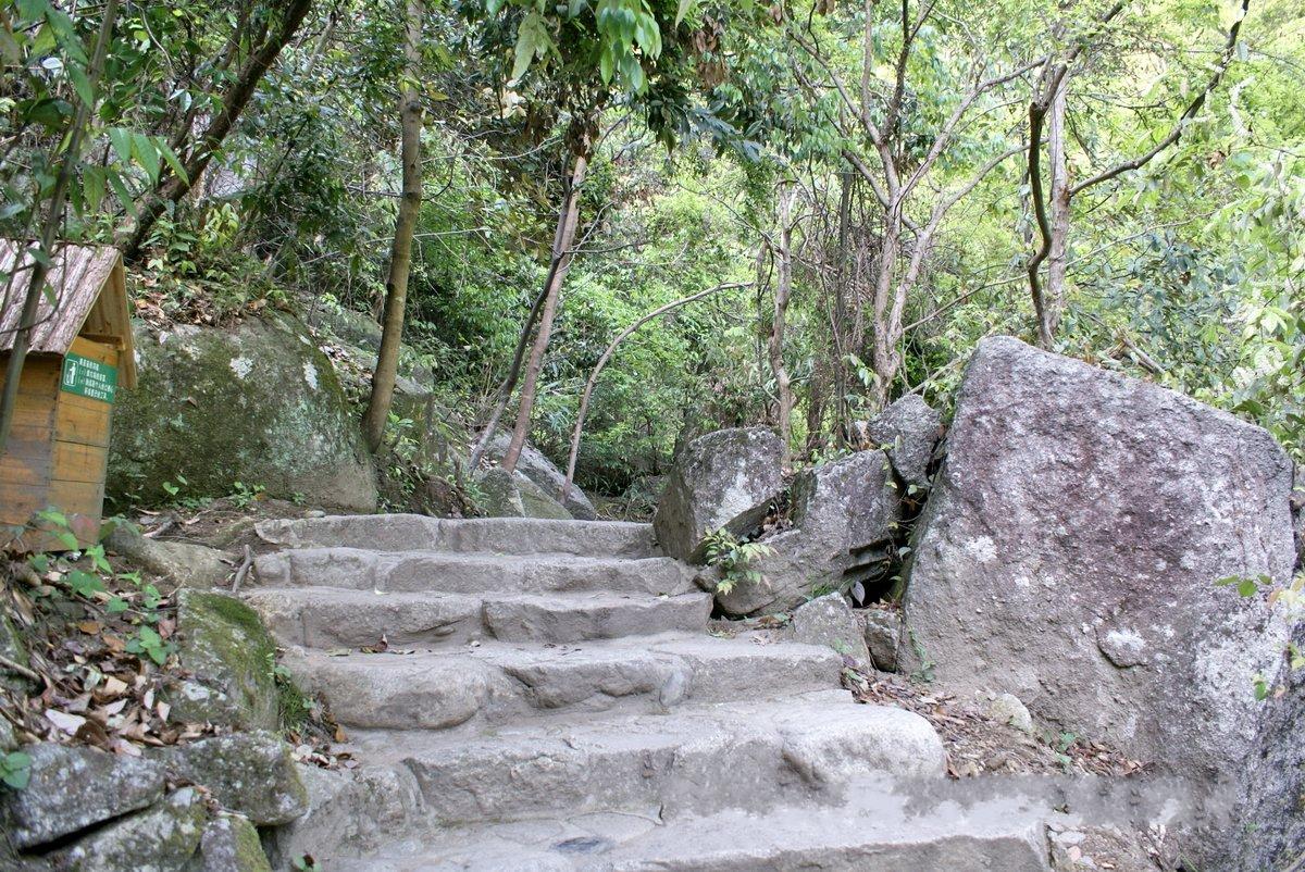 臥龍峪生態風景區