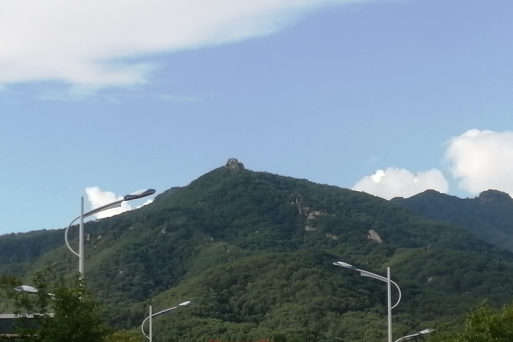 四方甸子北山