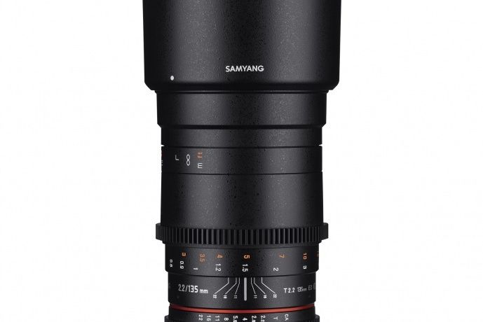 Samyang 135mm f/1.8