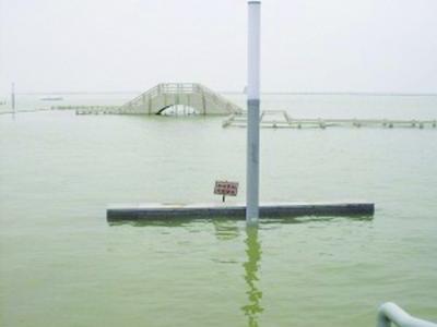 2010年“鵲橋”被淹時的情景