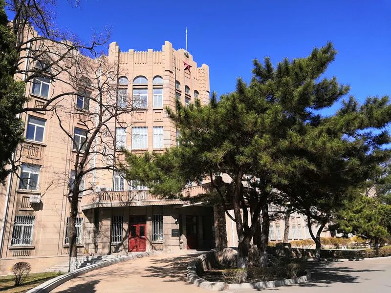 遼寧大學建築群