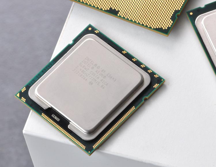 Intel Xeon E5645