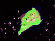 2000年的硫磺島空照衛星圖