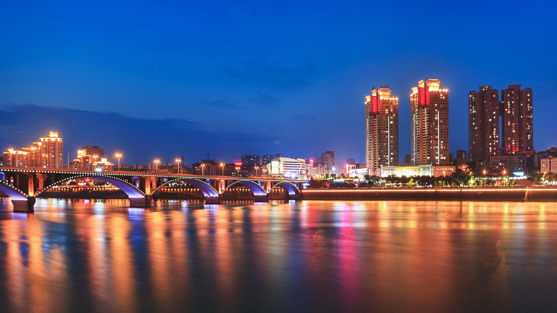 西林大橋夜景