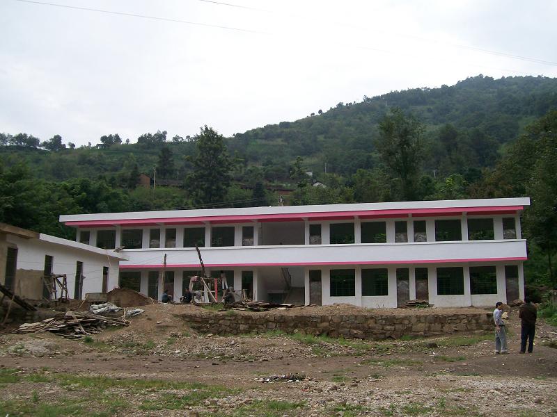 建設中的學校