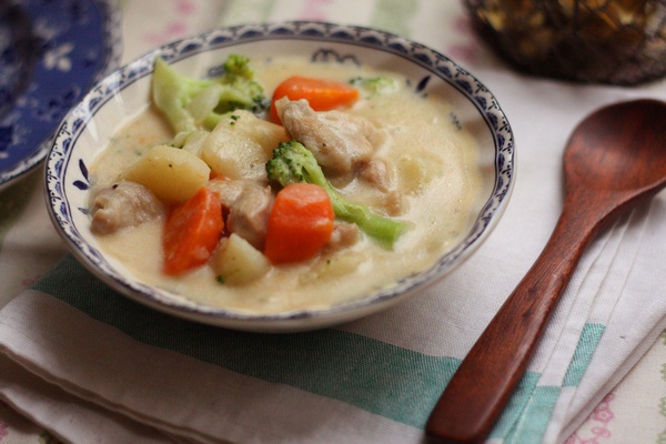 奶油燉菜深夜食堂