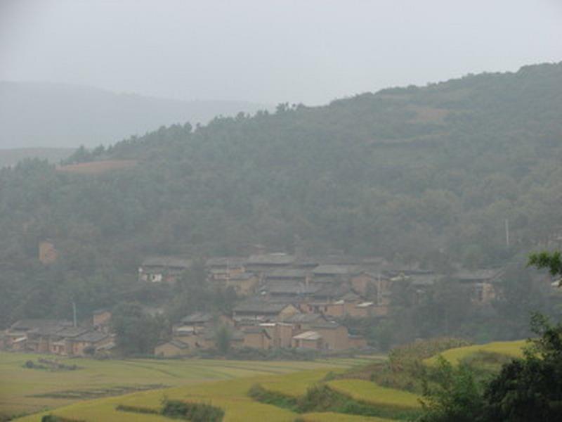 八角洞村(雲南馬龍縣舊縣鎮下轄村)