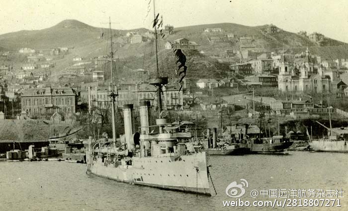 1918年停泊于海參崴的“海容”號巡洋艦