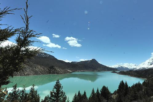 安圖縣雪山湖景區