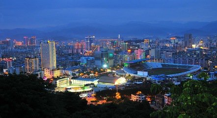 福建省龍巖市新羅區曹溪鎮夜景