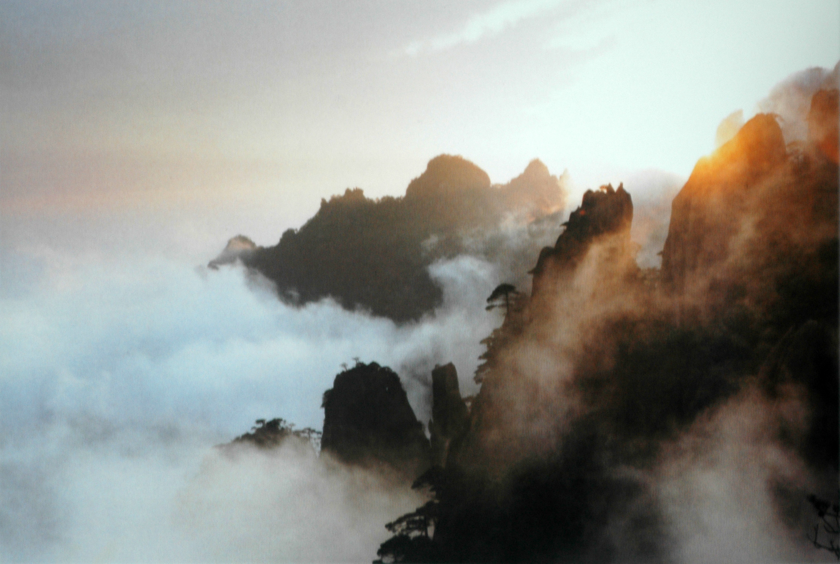 氣壯山河，與世長存