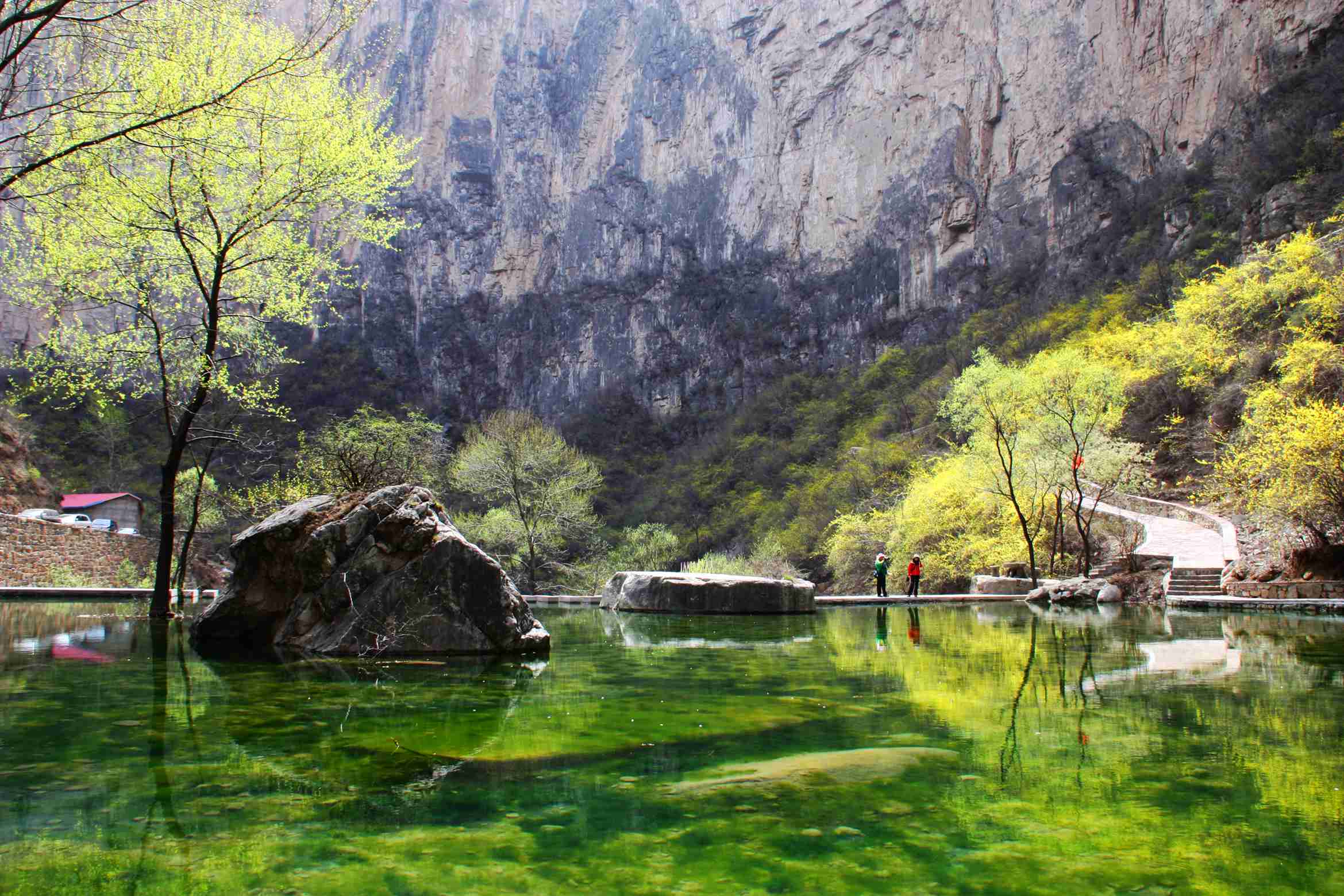 通天峽——戲水廣場