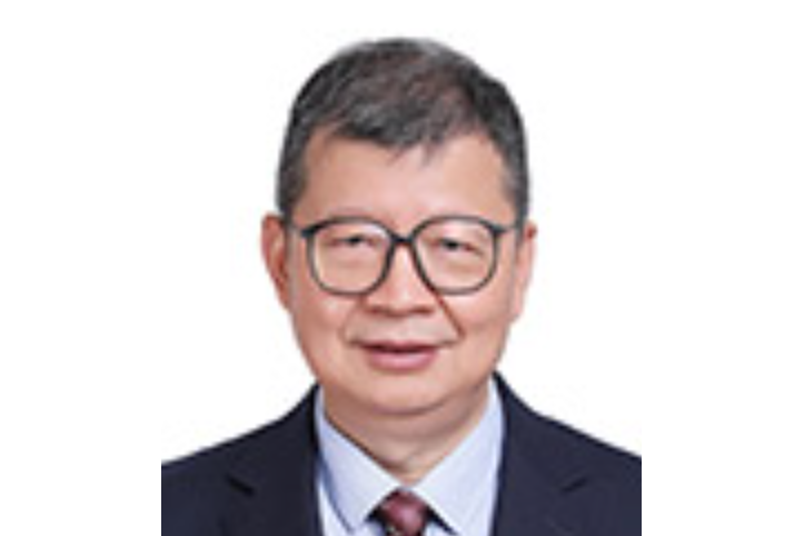 郭金龍(中國社會科學院保險與經濟發展研究中心主任)
