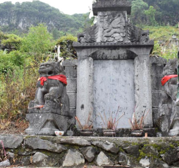 鳳騰山古墓群