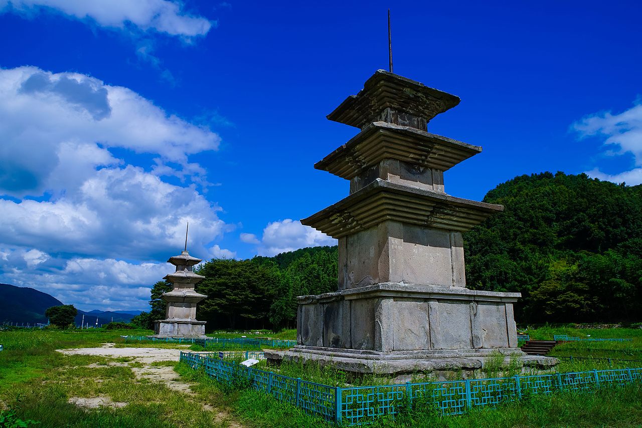 感恩寺雙塔