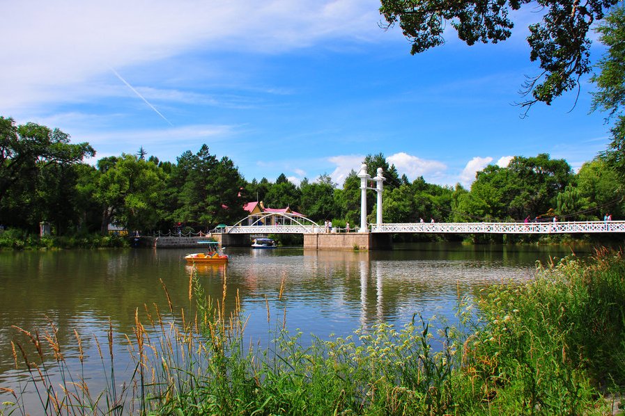 扎蘭屯市吊橋公園(吊橋公園)