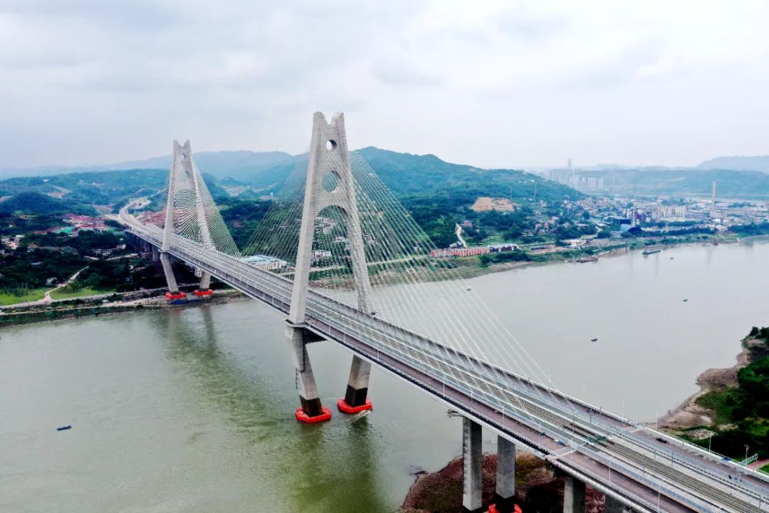 宜賓臨港長江公鐵大橋