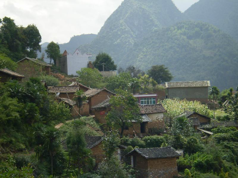 岩集自然村