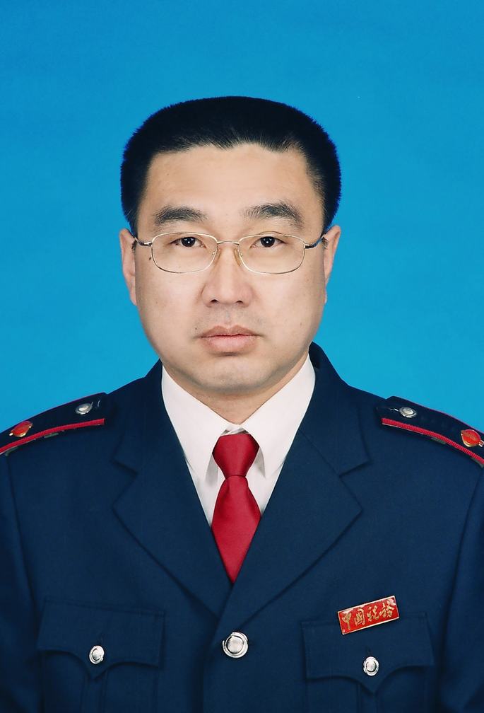 赤峰市地稅直屬分局黨組成員、副局長劉步雲