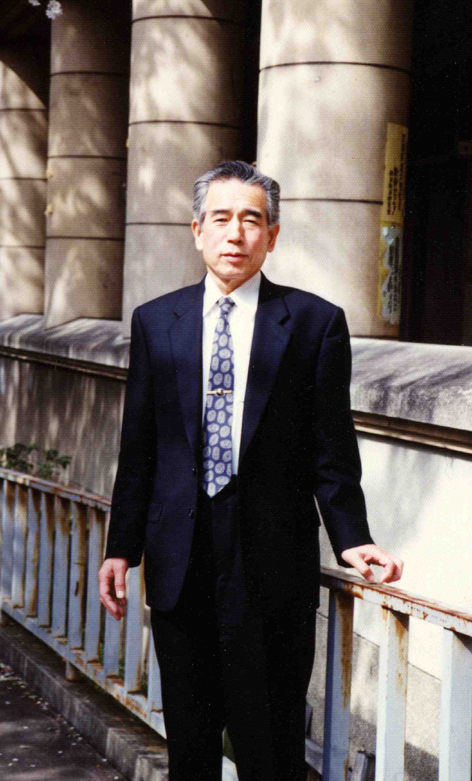 西田龍雄