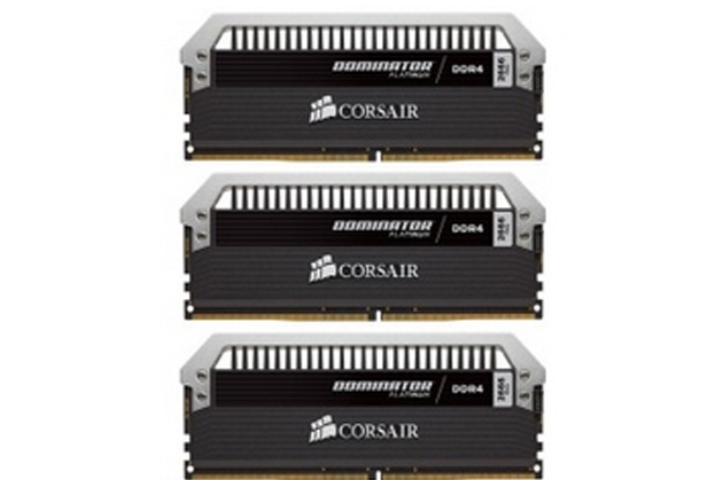 海盜船統治者鉑金 16GB DDR4 2666(CMD16GX4M4A2666C16)