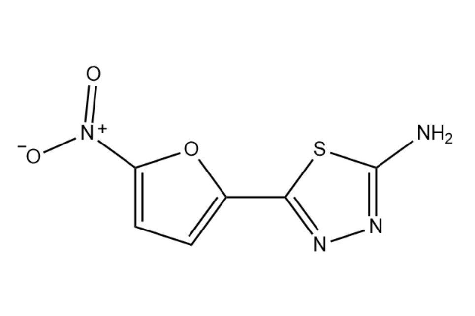 2-氨基-5-（5-硝基-2-呋喃基）-1,3,4-噻二唑