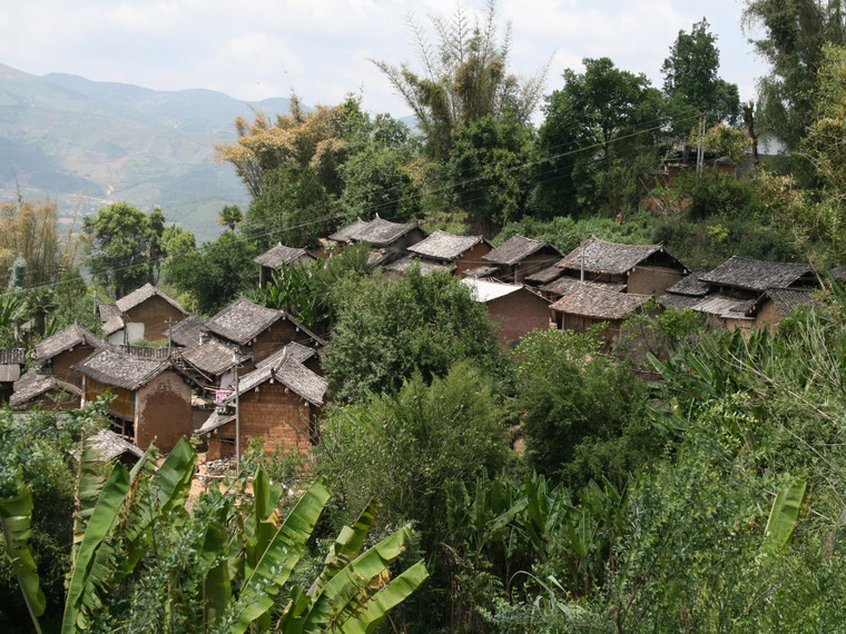 團山自然村(雲南臨滄雲縣涌寶鎮糯灑村村委會團山自然村)