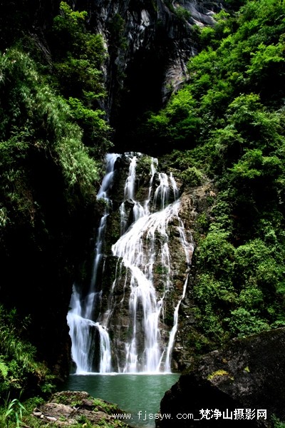 張屯村(貴州省江口縣壩盤鎮下轄村)