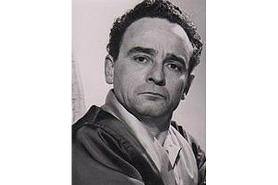 Kenneth Connor