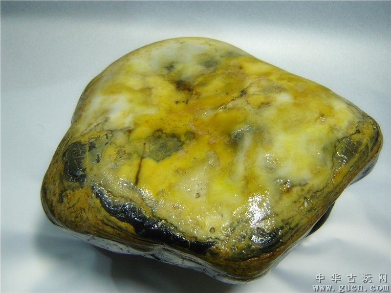 黃玉化岩