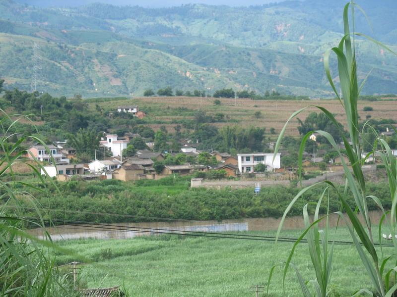 歇產坡自然村