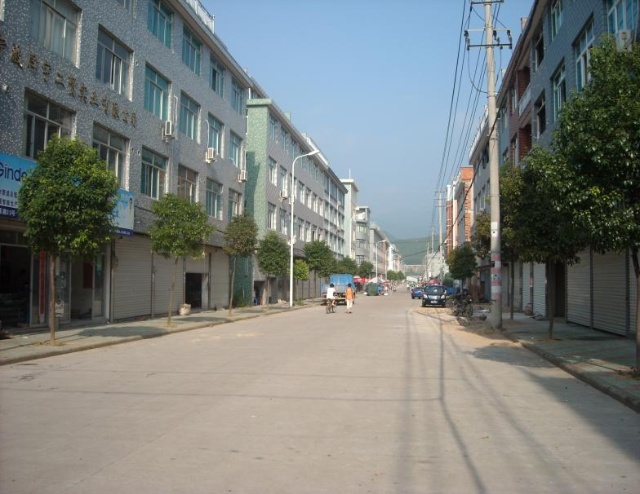 下潘路