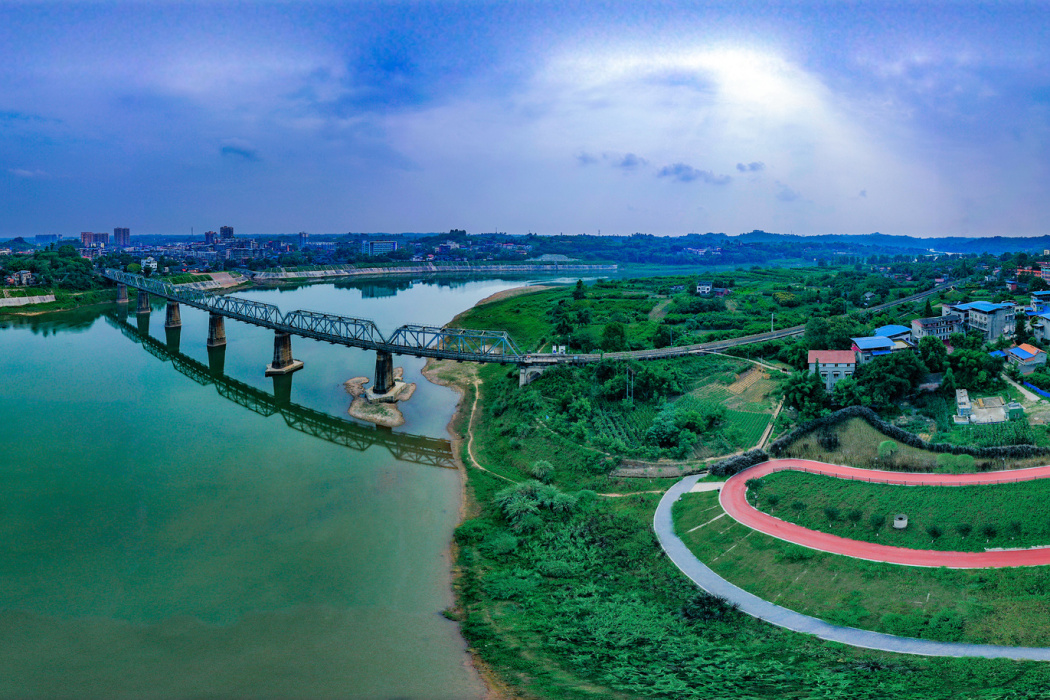 沱江大橋(成渝鐵路全線最長的鋼樑橋)